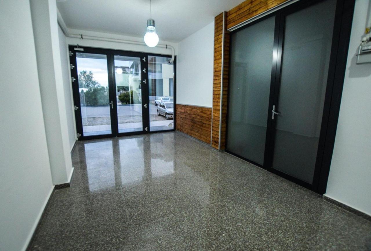 Lakeside Studio Mamaia Central Εξωτερικό φωτογραφία