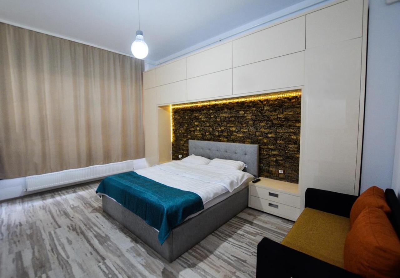 Lakeside Studio Mamaia Central Εξωτερικό φωτογραφία