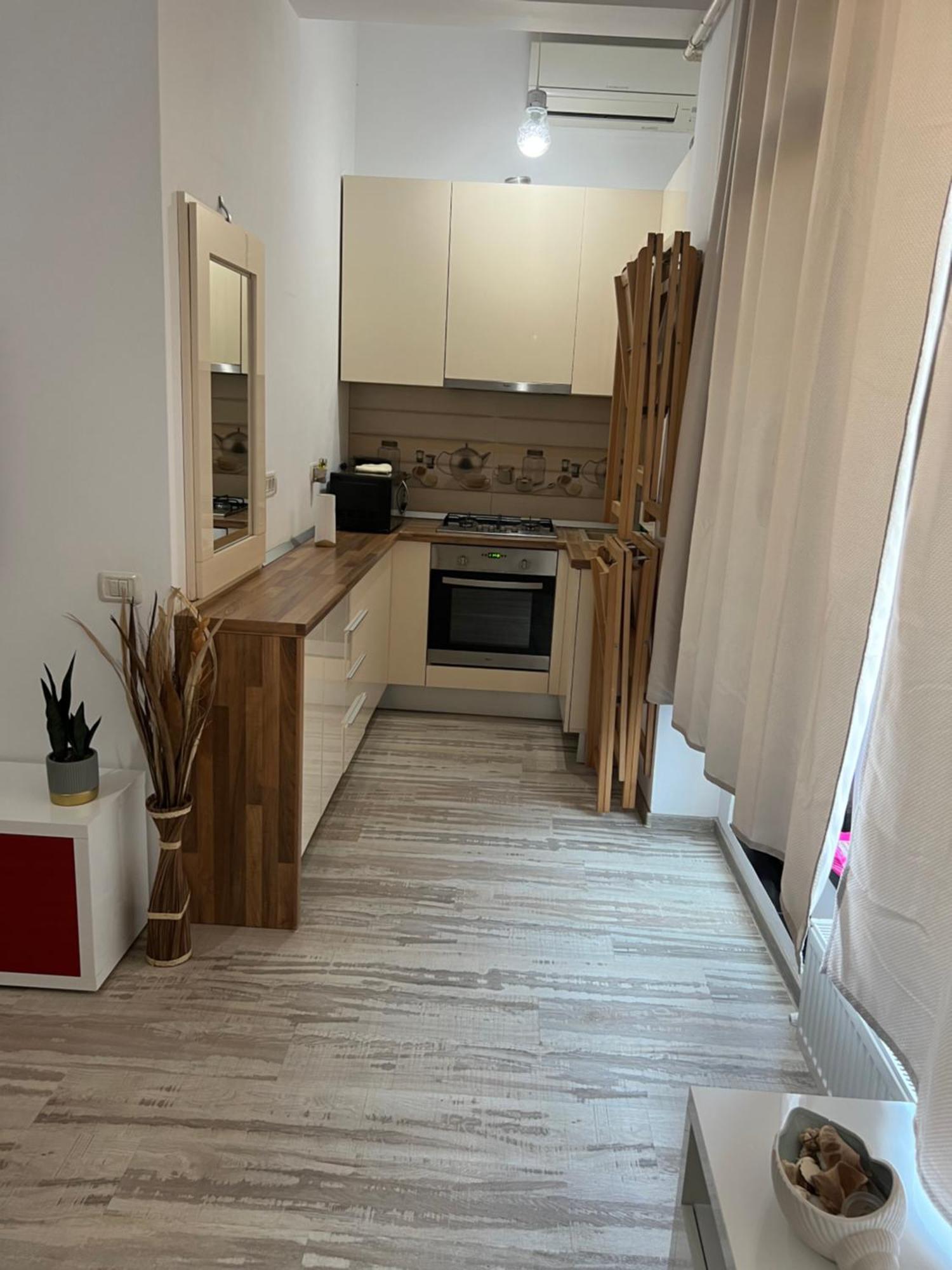 Lakeside Studio Mamaia Central Εξωτερικό φωτογραφία